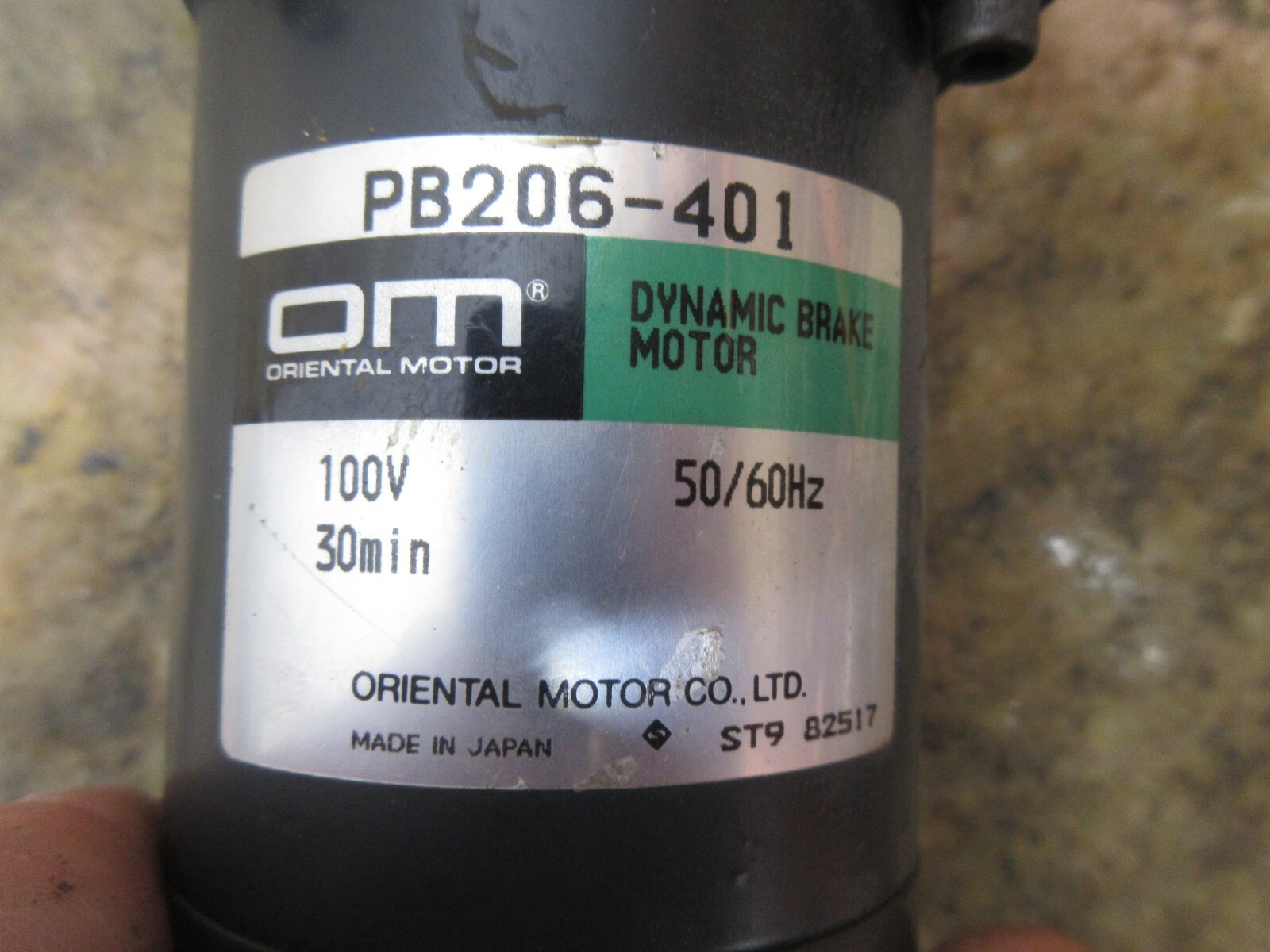 ORIENTAL MOTOR DYNAMIC BRAKE MOTOR PB206-401 100V 50/60HZ 30MIN 2GN60K