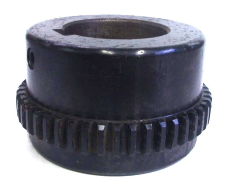 UNKNOWN BRAND HUB APPROX 1 5/8″ INSIDE DIA X 3 3/8″ OUTSIDE DIA X 1 15/16″ W