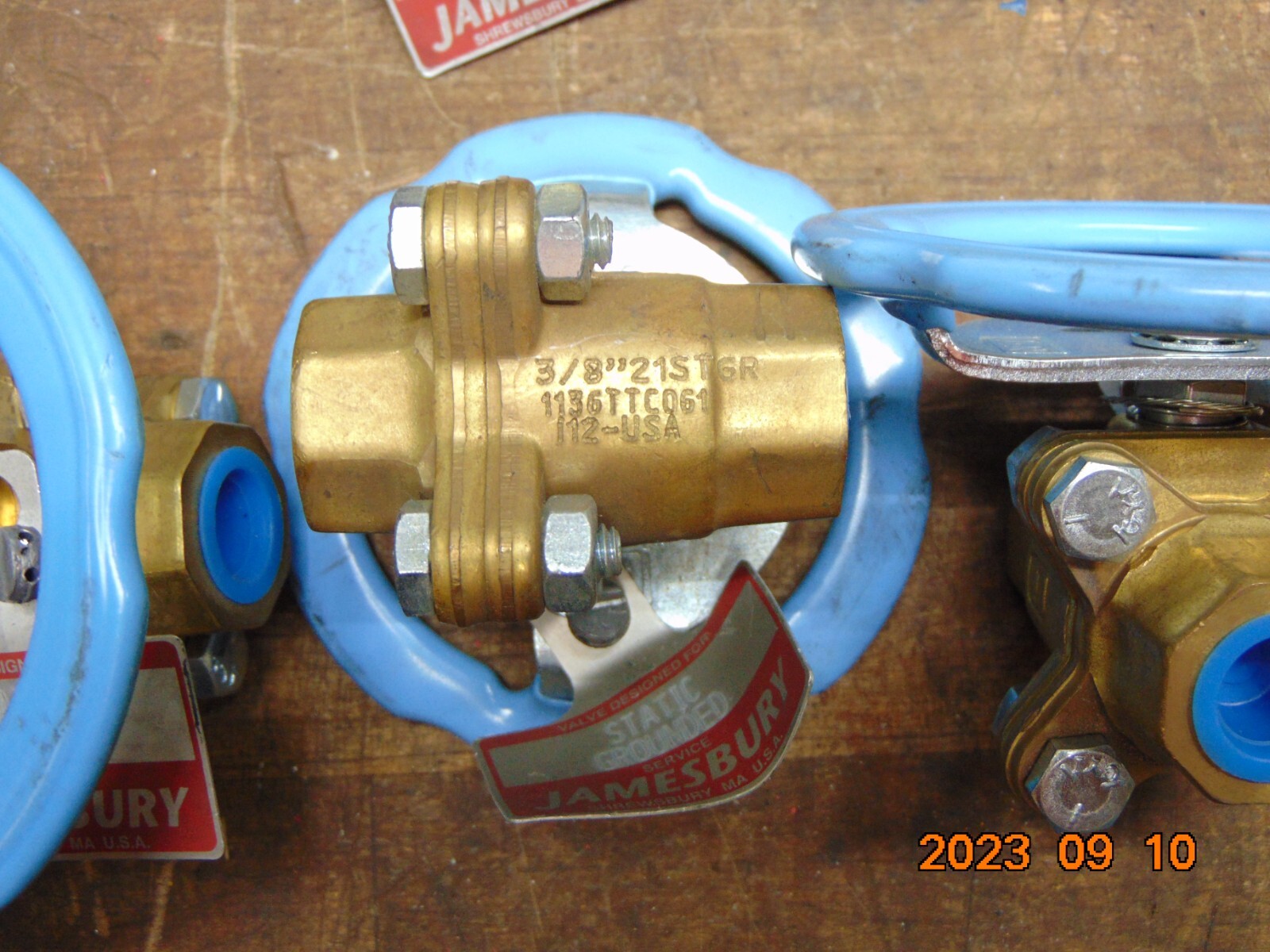 Jamesbury 3/8″ 21STGR1136TTC061 Ball Valve 3/8 inch NPTF Threaded Brass Grounded