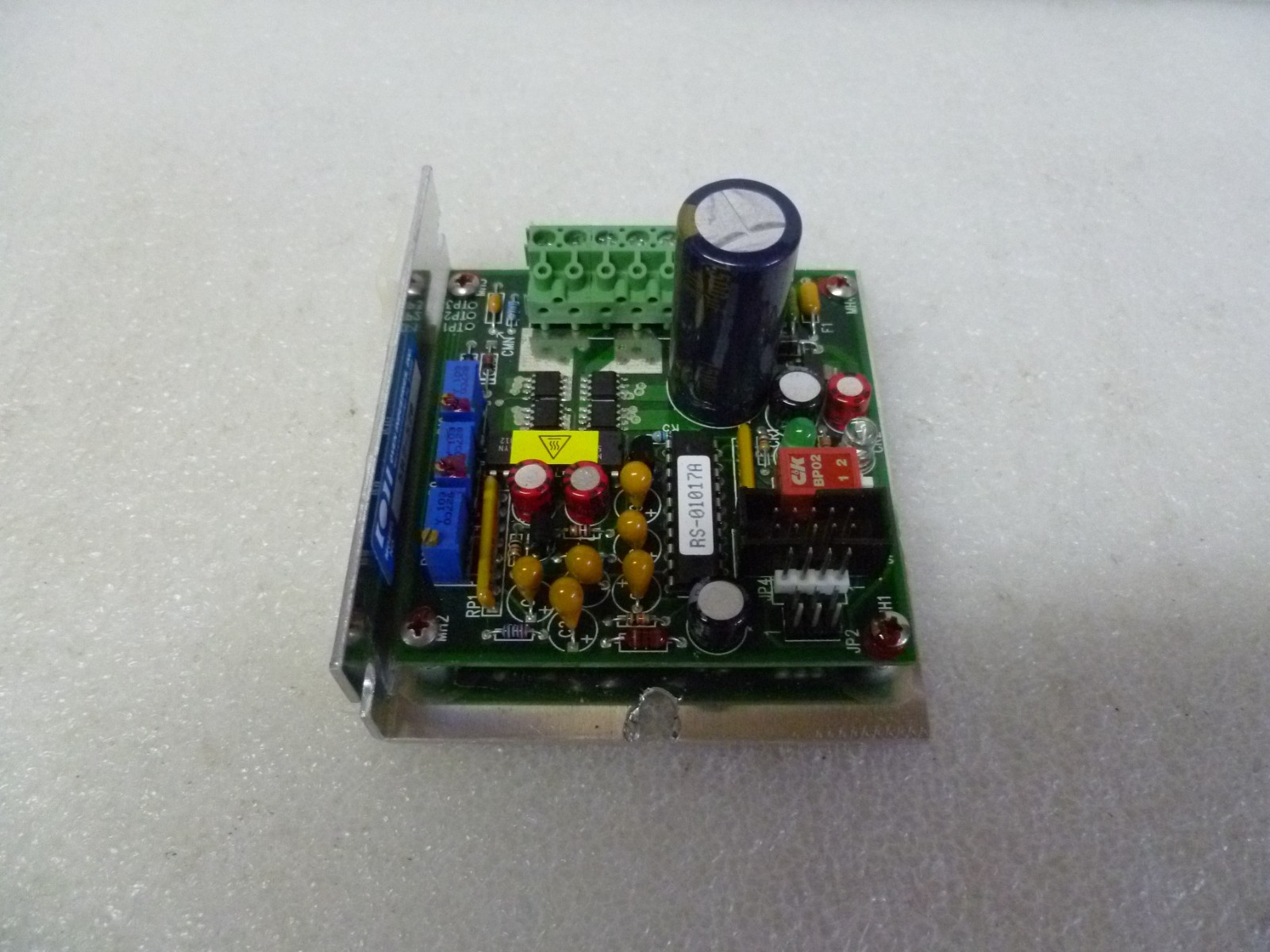 OVEN INDUSTRIES MODEL NO. 5R7-570 TEMPERATURE CONTROLLER CONTROL BOARD