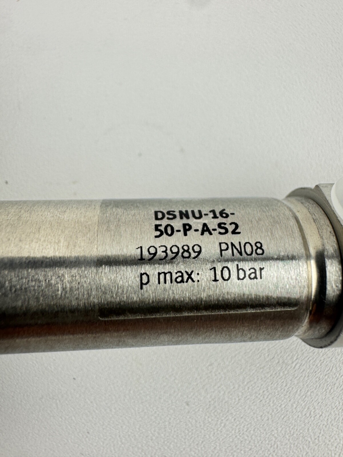 FESTO DSNU-16-50-P-A-S2 193989 Cylinder