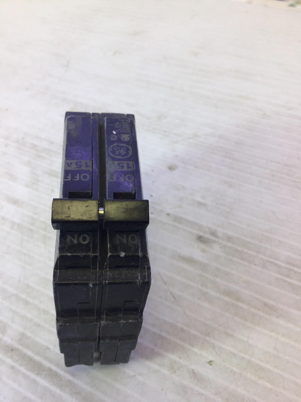 GE E11592 THQL 2-Pole 50A Listed Circuit Breaker HACR type NOS