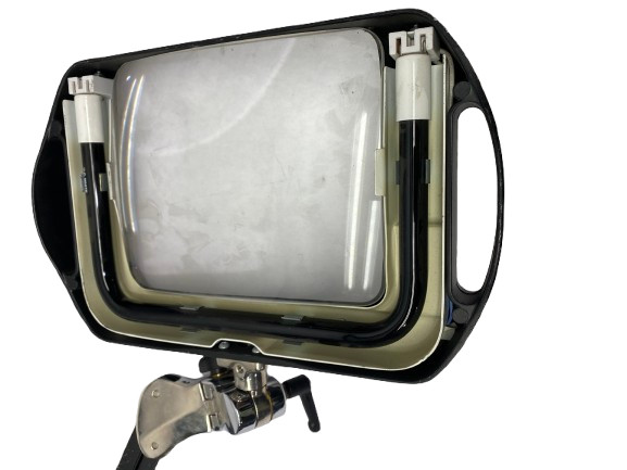 O.C. White Ultraviolet Magnifying Light