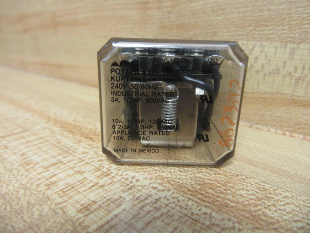 Potter & Brumfield KUP14A15-240V AC Relay KUP14A15-240VAC 1/3HP