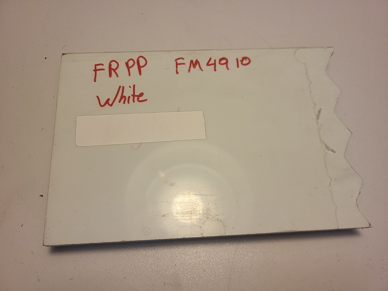 WHITE SHEET PP FRPP FM 4910 1″x5″x7″