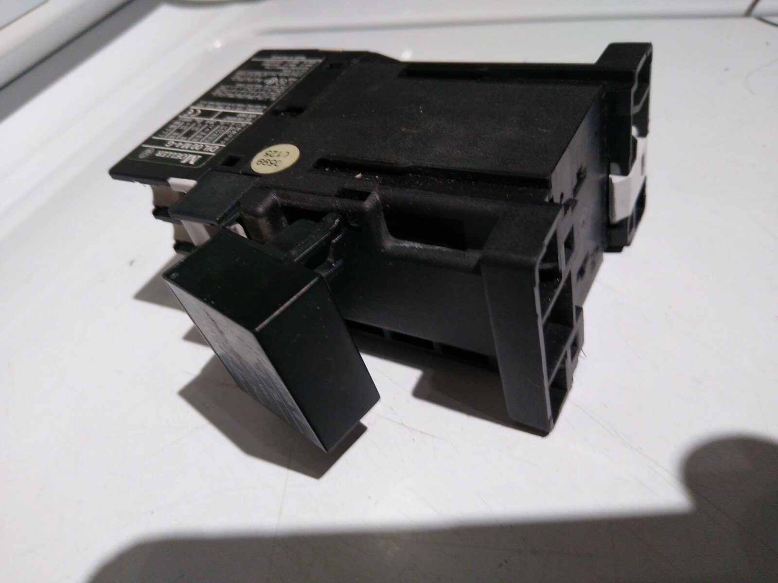 Moeller Electrical Contactor – DIL00 M4-G 24V DC