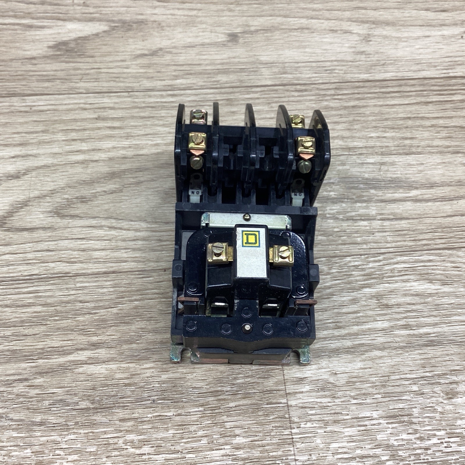 SQUARE D CLASS 8501 H020 SER. D BP RELAY #800PT157*CO