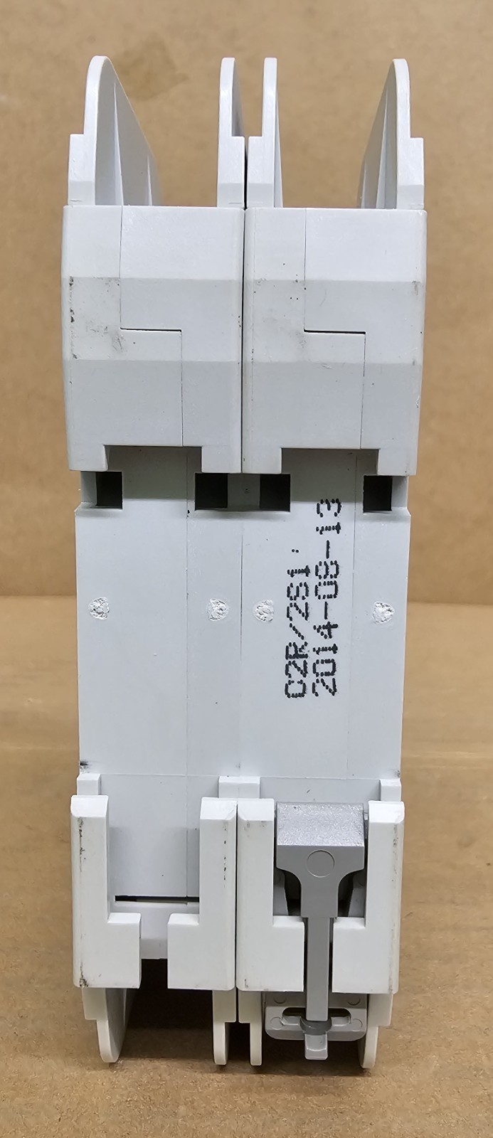 WEG UMBW-4C2-2 2-POLE CIRCUIT BREAKER