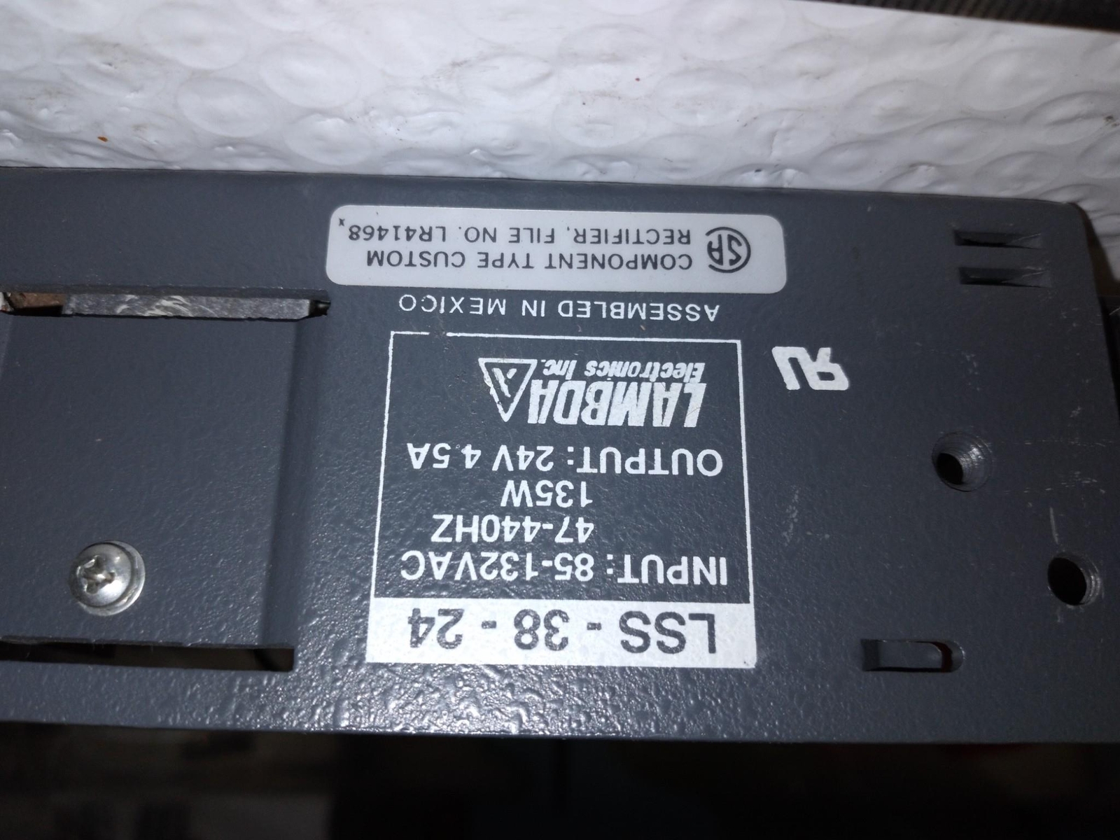 LAMBDA HAL-02-686R-B LAMBDA LSS-38-24 85-132VAC 47-440HZ 135W 24V 4.5A