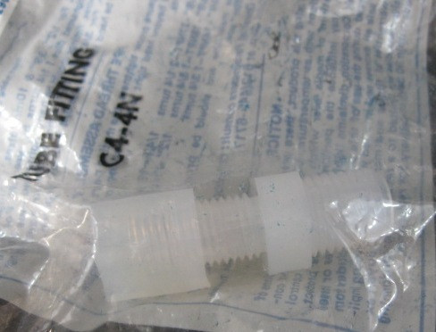 FLUOROWARE C4-4N Fitting