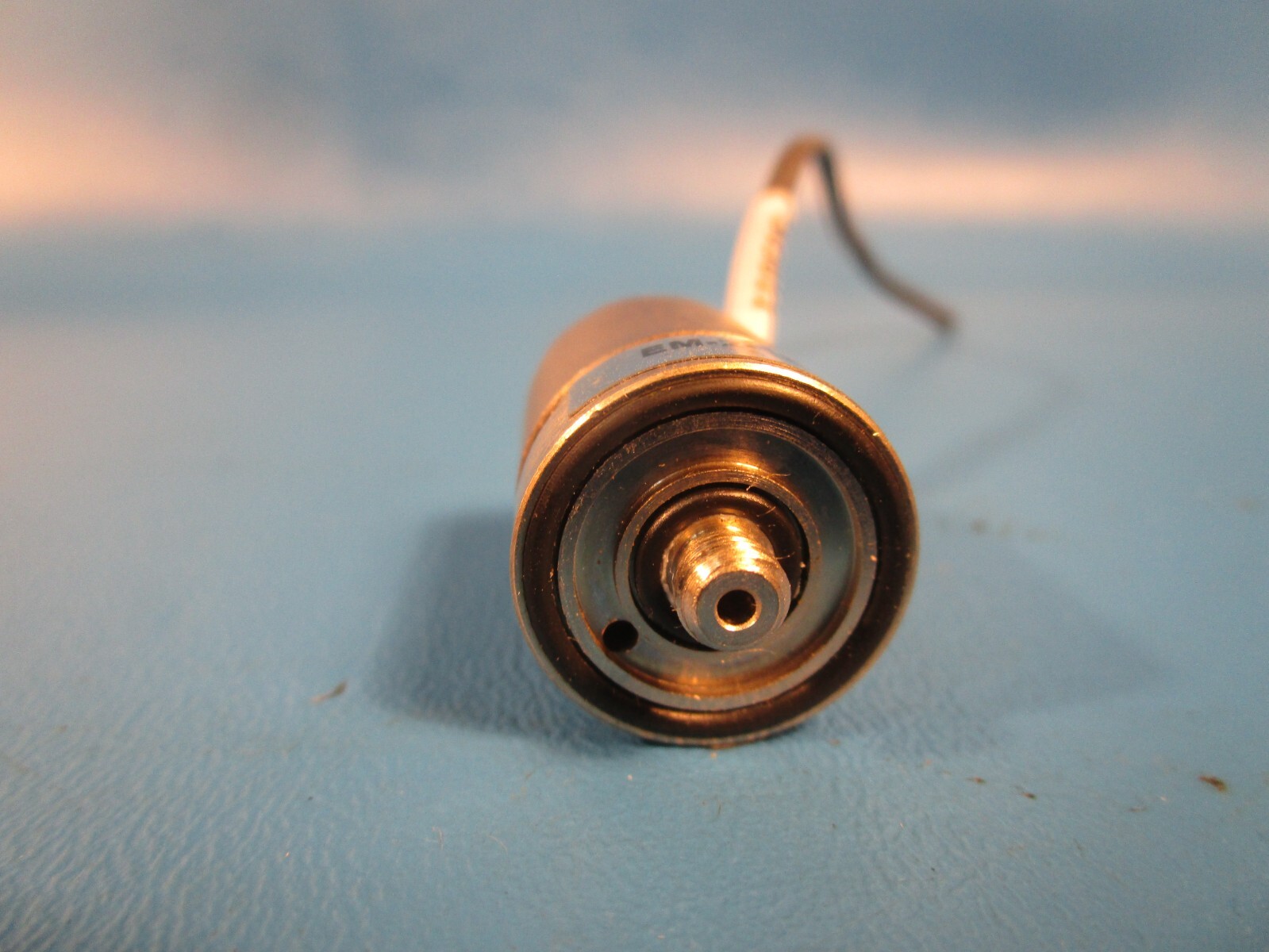 USED CLIPPARD EM-2-12, 2-Way EM Valve, Normally Closed, 12 VDC