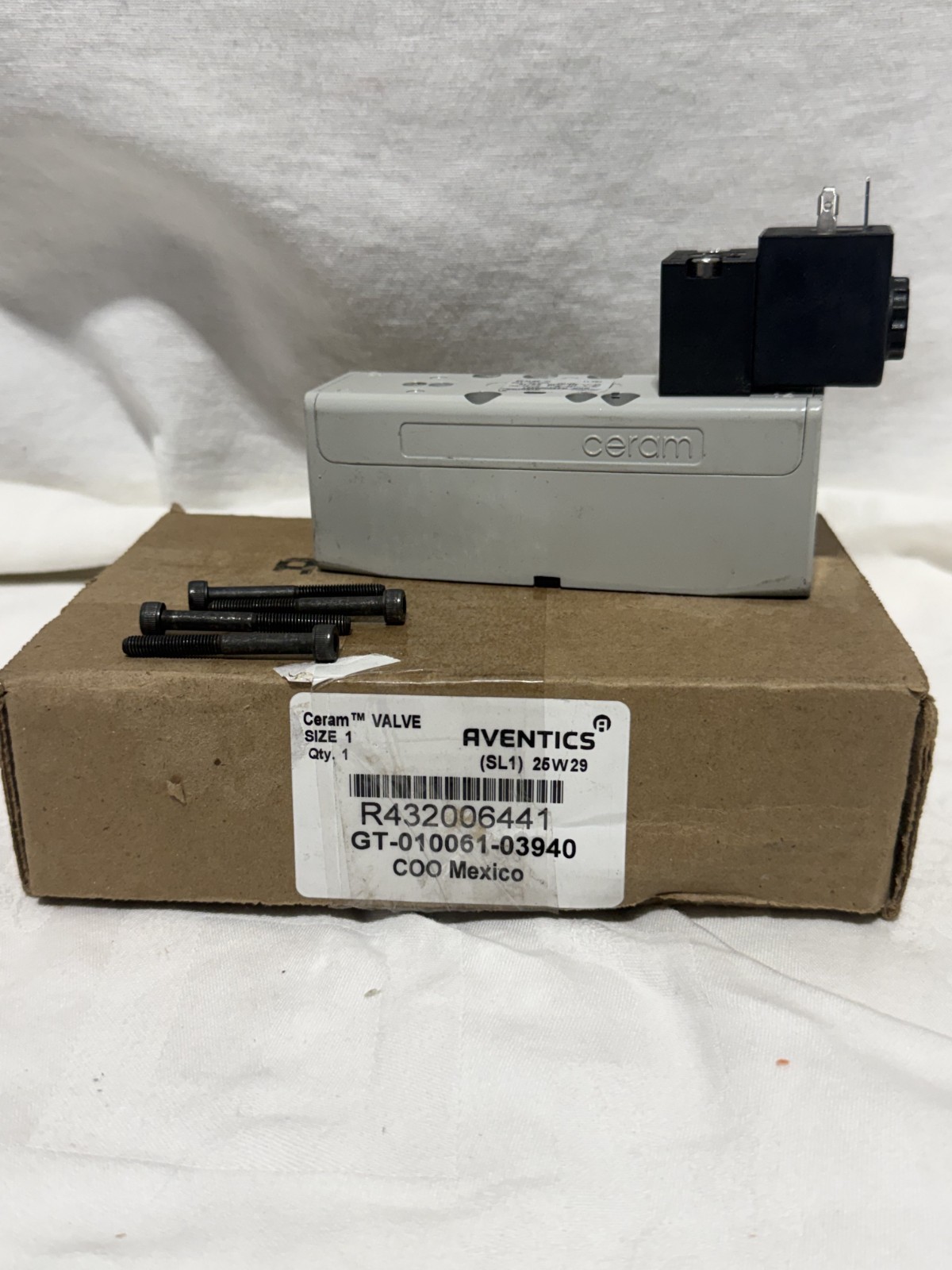 Aventics R432006441 Ceram Valve Size 1 Solenoid 24VDC GT-010061-03940 Rexroth Ne