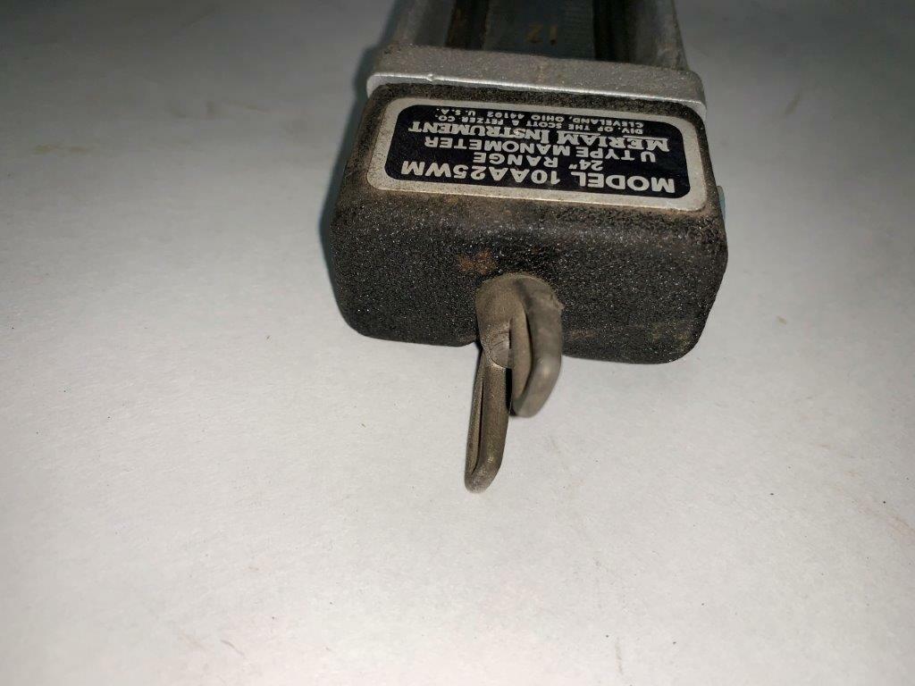 Meriam Instrument U Type Mano Meter 10AA25WM