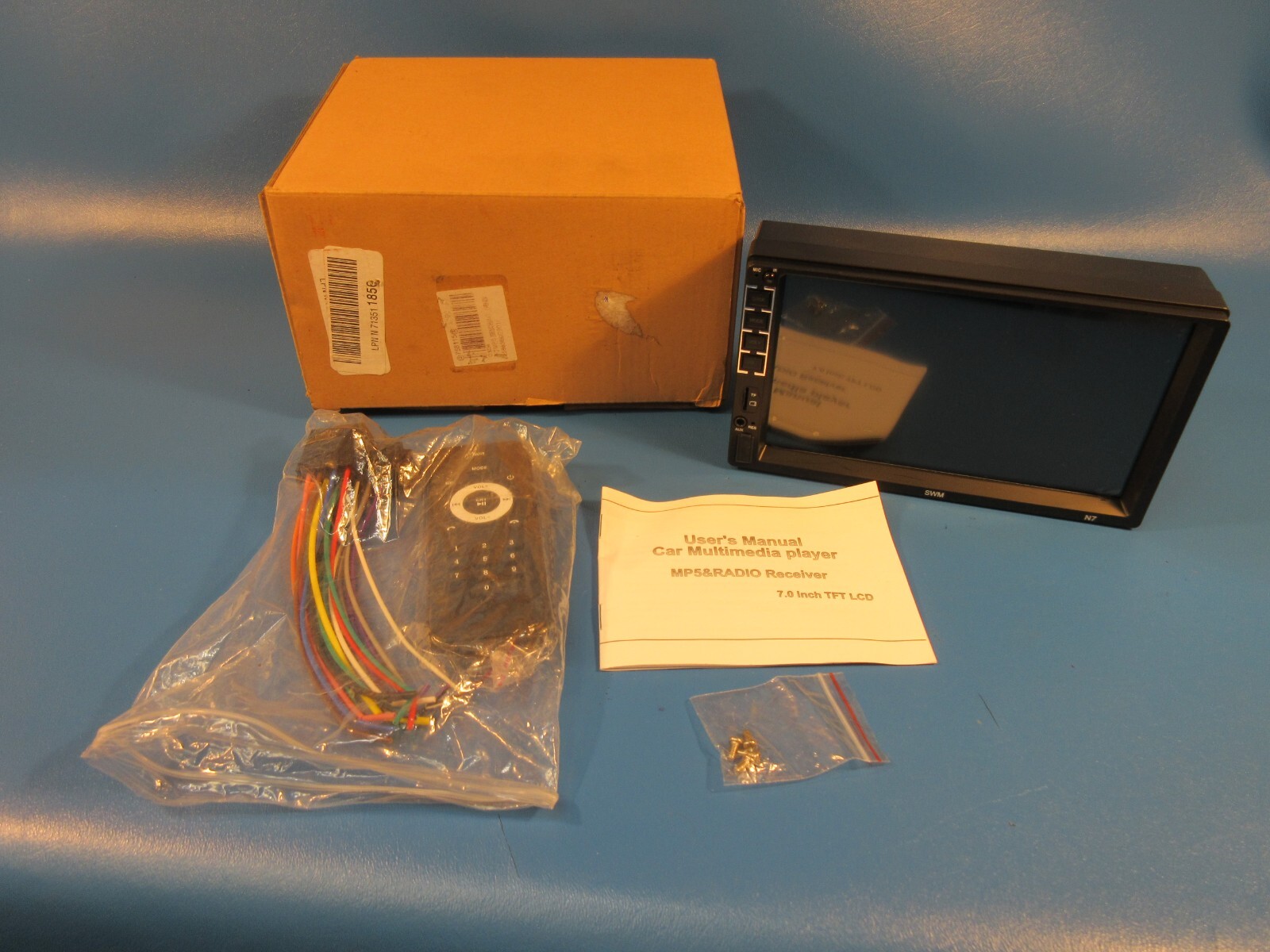 SWM MP5, Car Multimedia Player, Bluetooth, MP5 & Radio Receiver. 7.0″ TFT LCD