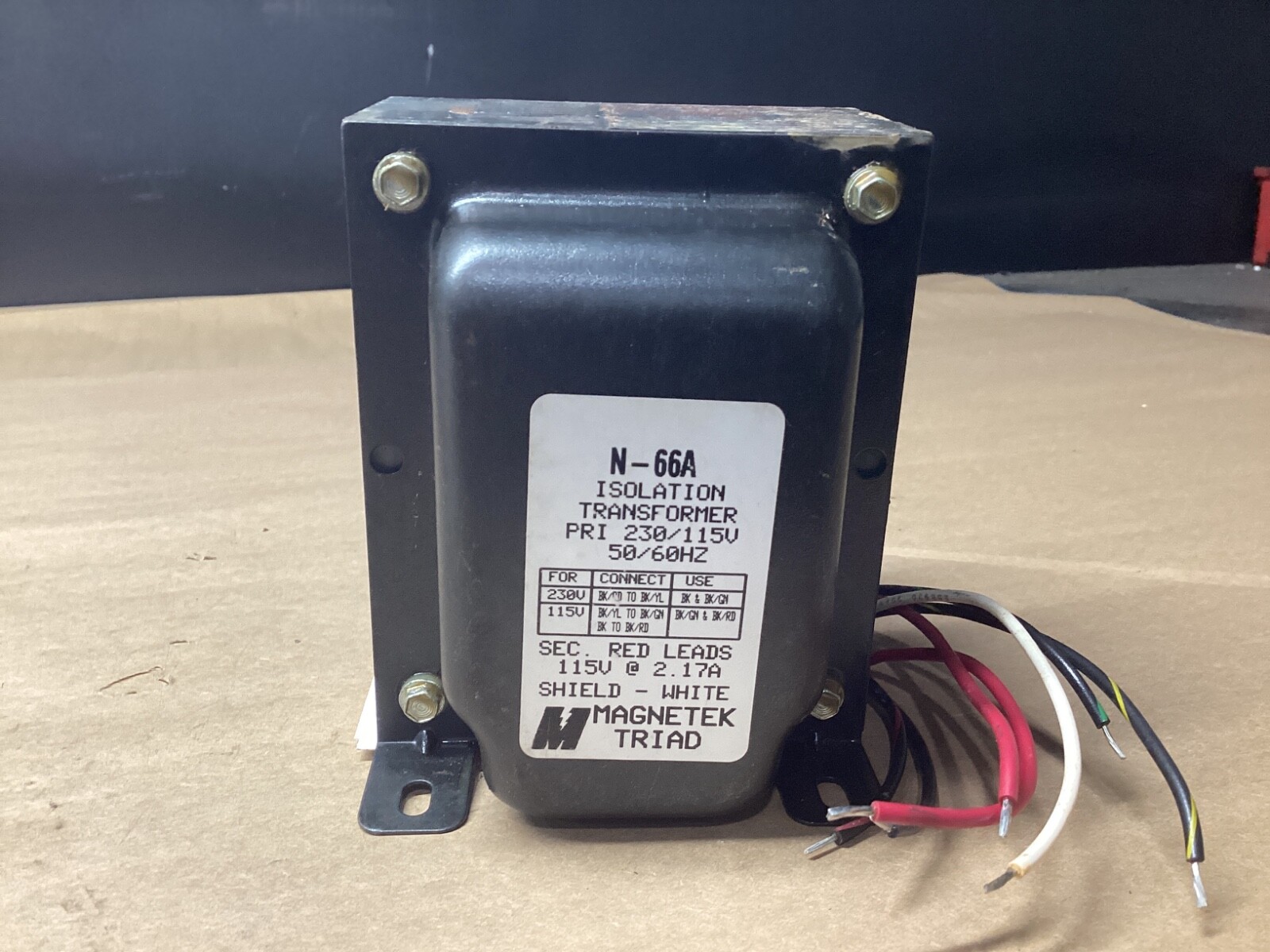 Magnetek Triad N-66A Isolation Transformer 230/115 Primary Volts #127E98PR6*CO