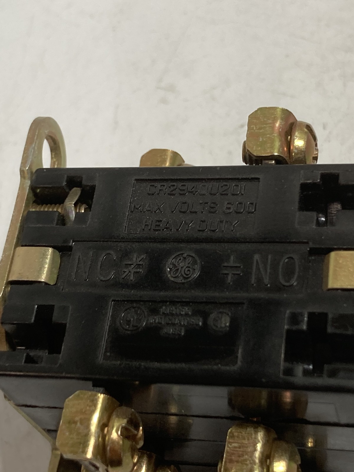 GE CR294OU201A CONTACT BLOCK DUAL 2NO/2NC HEAVY DUTY NNB