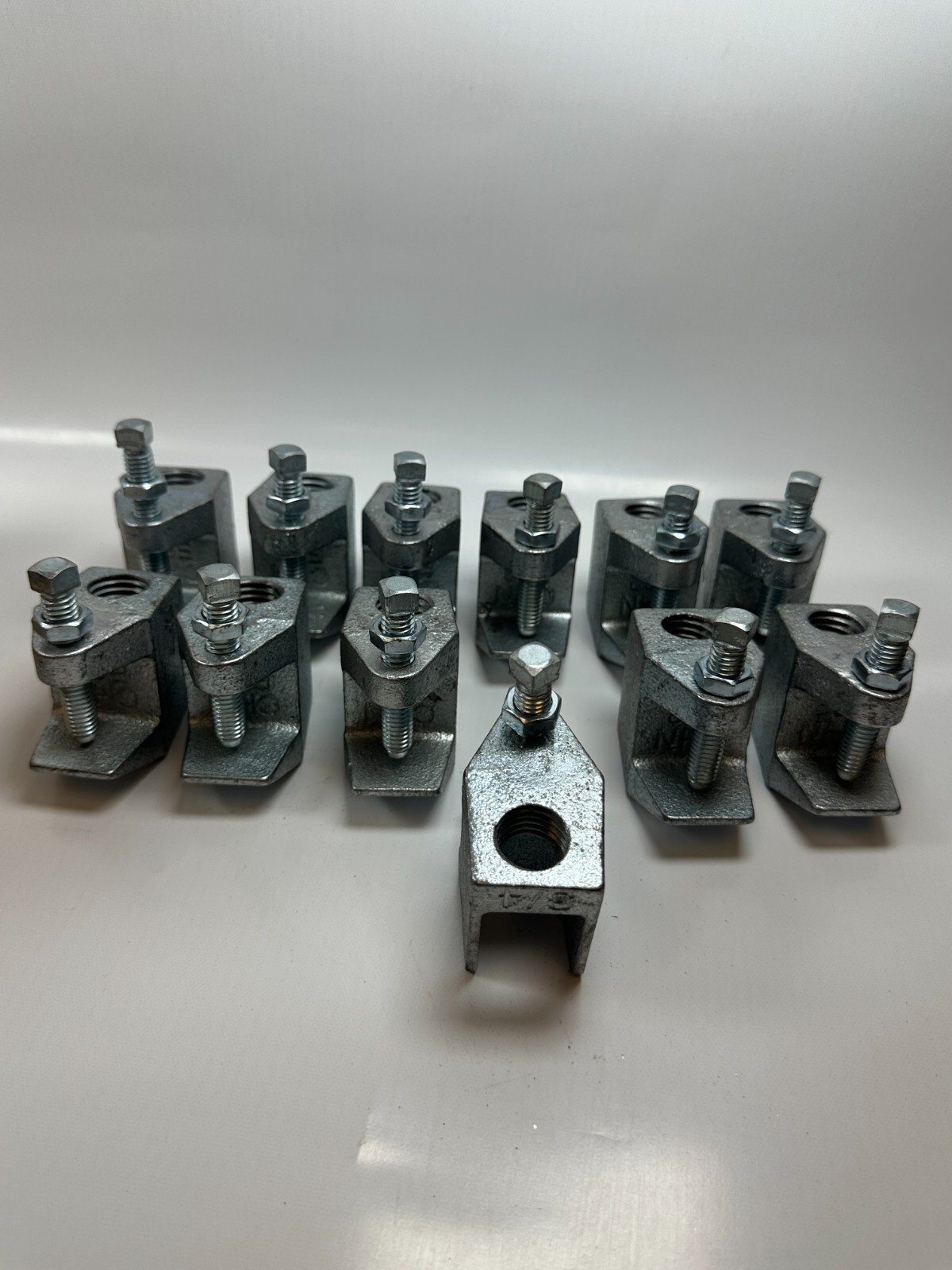 3/4″ CHN E62 3/4-10 Beam Clamps Electro Galvanized 7/8″ Opening (Lot of 12) NEW
