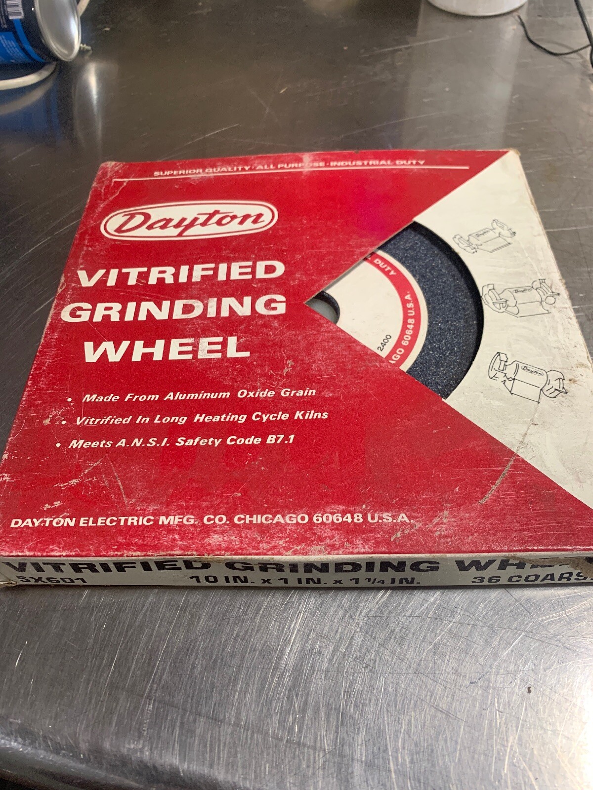 DAYTON 5X601 VITRIFIED GRINDING WHEEL 10 IN. X 1 IN. X 1 1/4IN. *NEW*