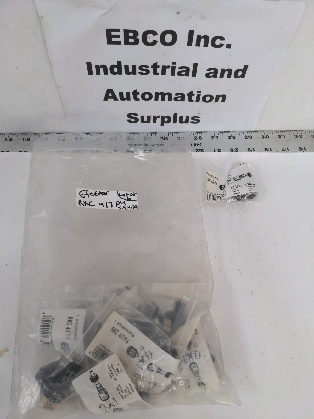 IFM ELECTRONIC EFECTOR RKC 4/7 P4 CONNECTOR, LOT OF 10