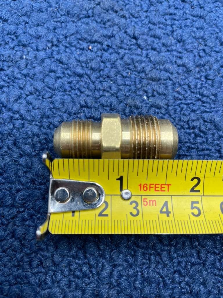 (5 PCS) Holyoke Fittings 42R-86: Brass Reducing Straight Union 1/2 x 3/8