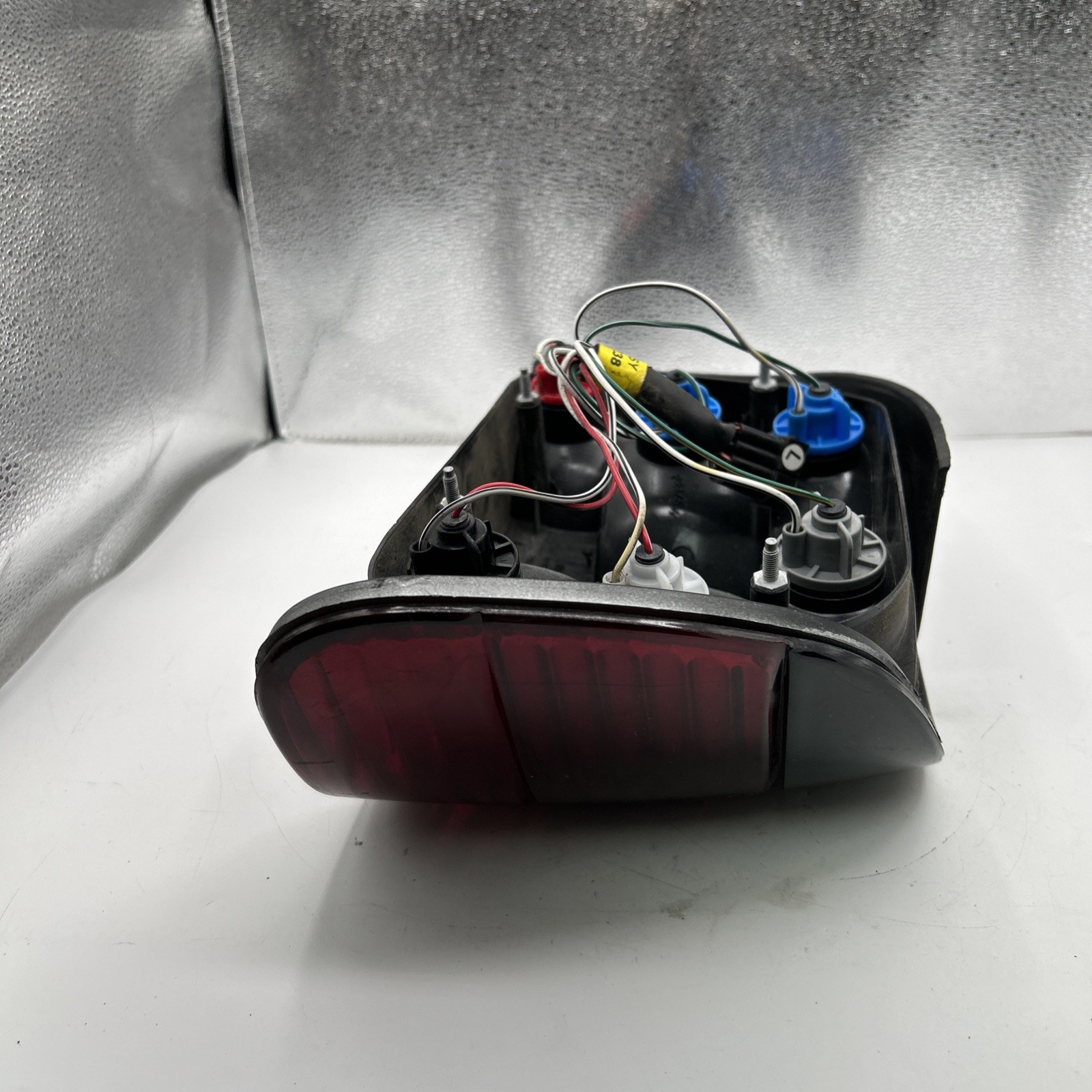 RED-SMOKE REAR LIGHTS FOR BMW E38 94-01 7 SERIES REAR LIGHTS rsd-200308c