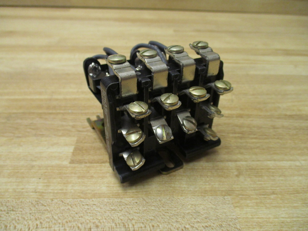 Potter & Brumfield PM-17AY-240 Relay PM17AY240