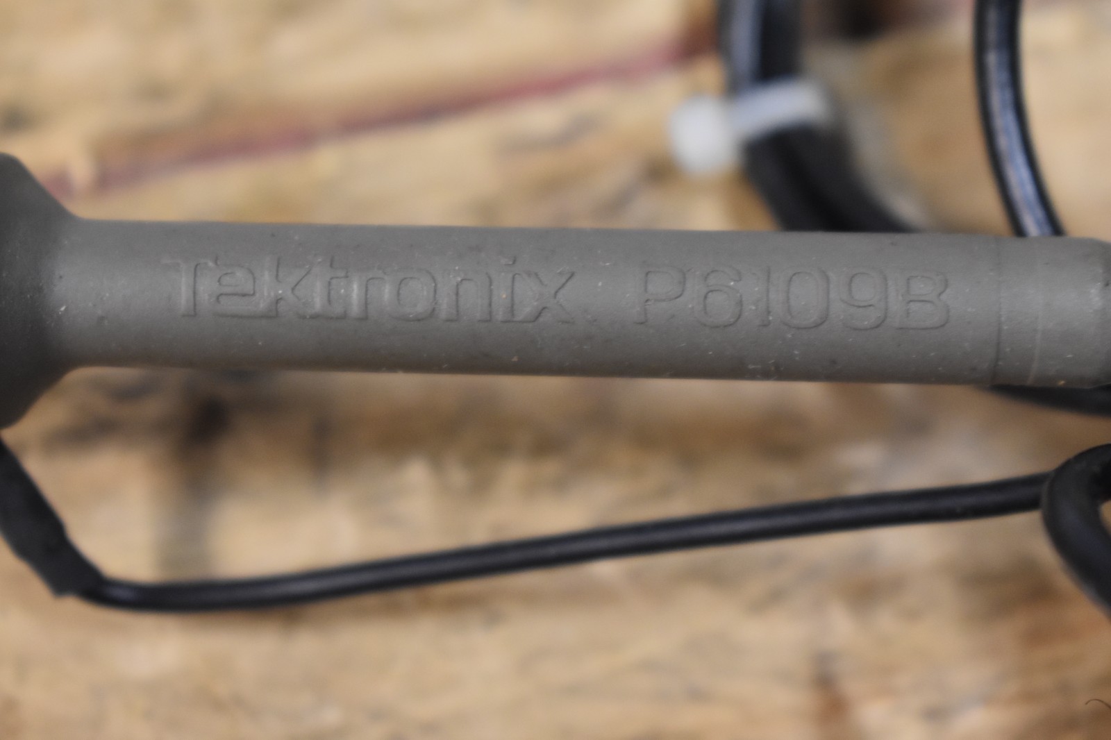 Tekronix P6109B Oscilloscope Probe 100 MHz 10X New Old Stock