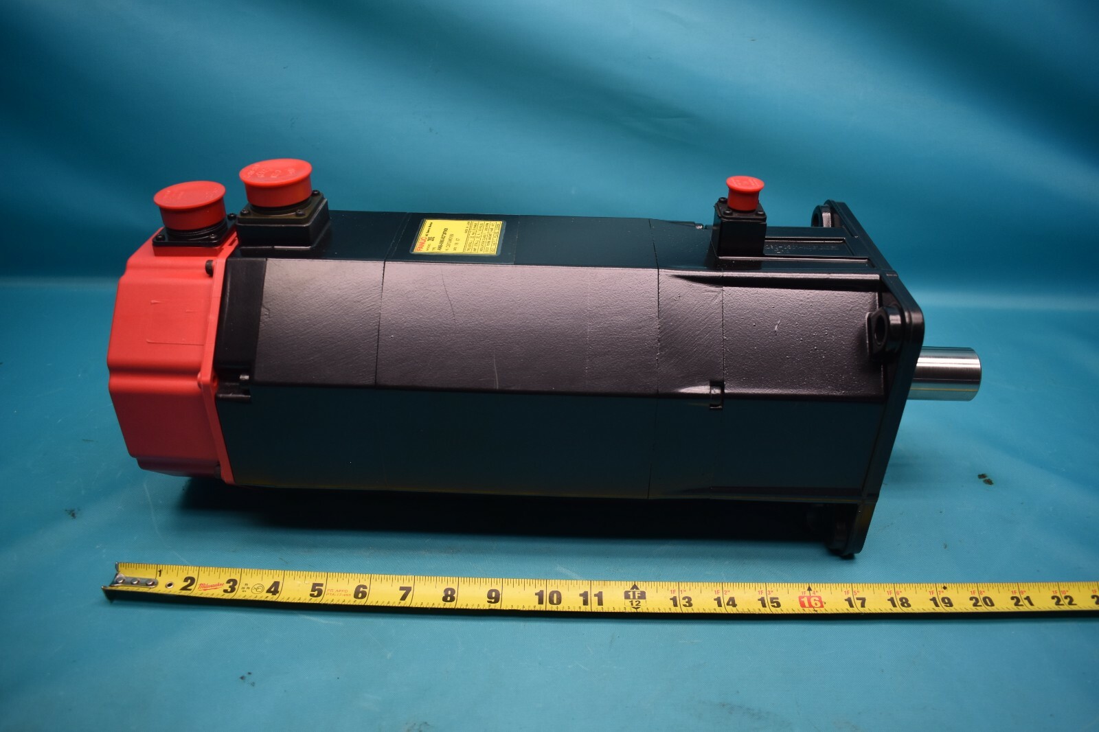 NEW FANUC A06B-0502-B272#7000 MODEL 20S AC SERVO MOTOR