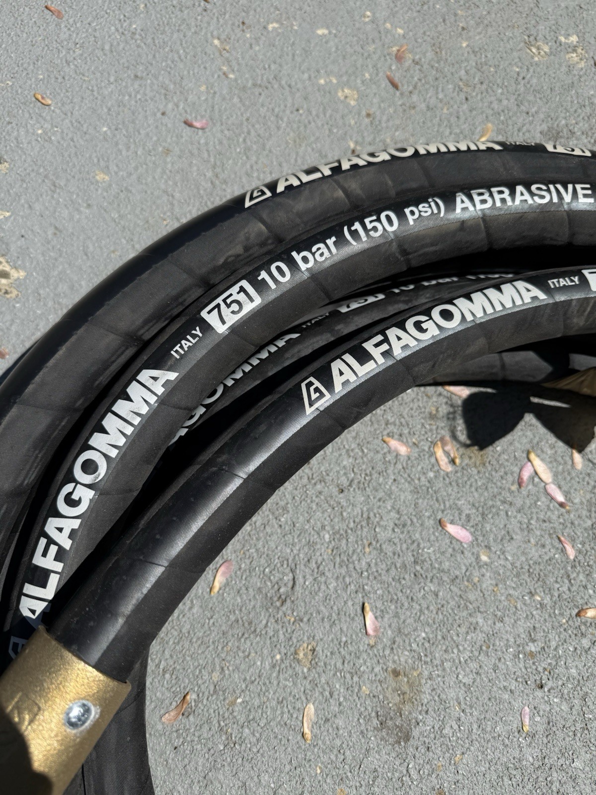Alfagomma 751 10/BAR 150/PSI Hose Approx. 20’ W/ Adapters. New