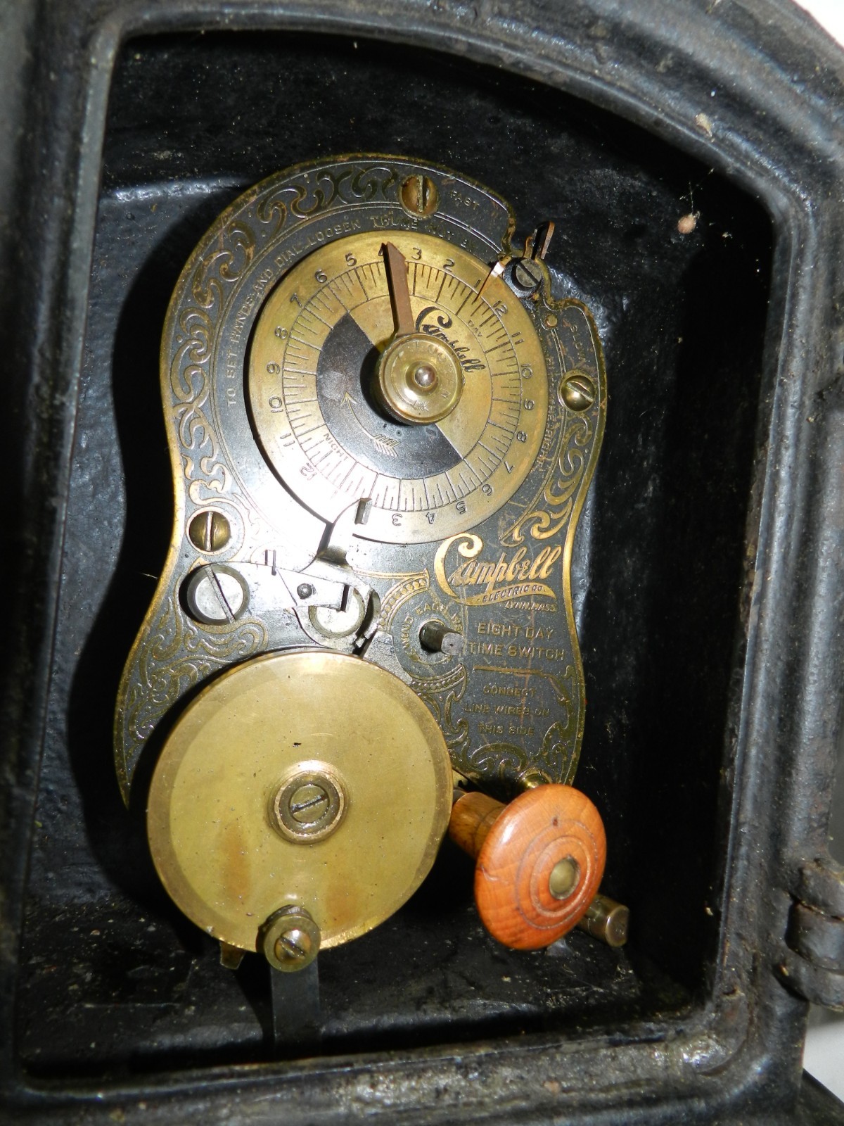 Vintage Campbell Electric Company 8 Day Time Switch in Cast Iron Case – 1913