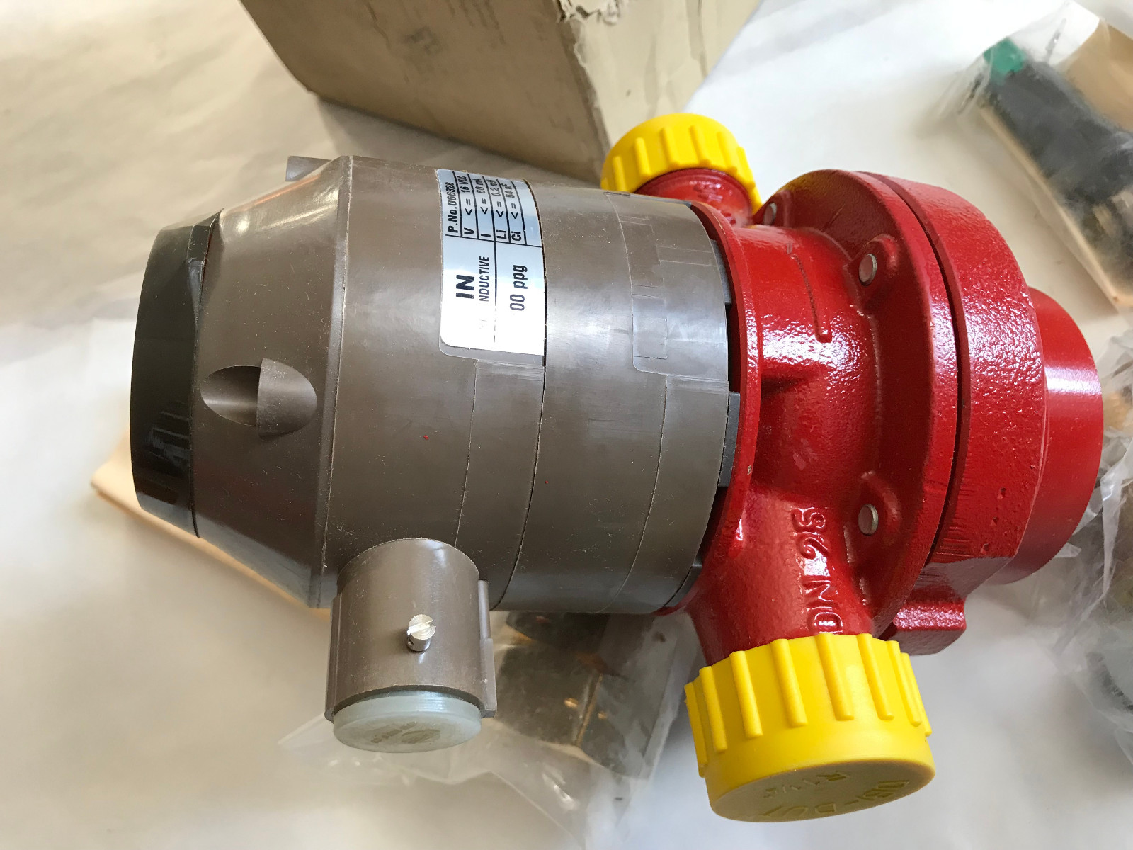 1 1/4″ AMCO 92153,AMT GMS60,DIAM 1″ INDUSTRIAL OIL METER,530GPH,225PSI,100PPG,SD