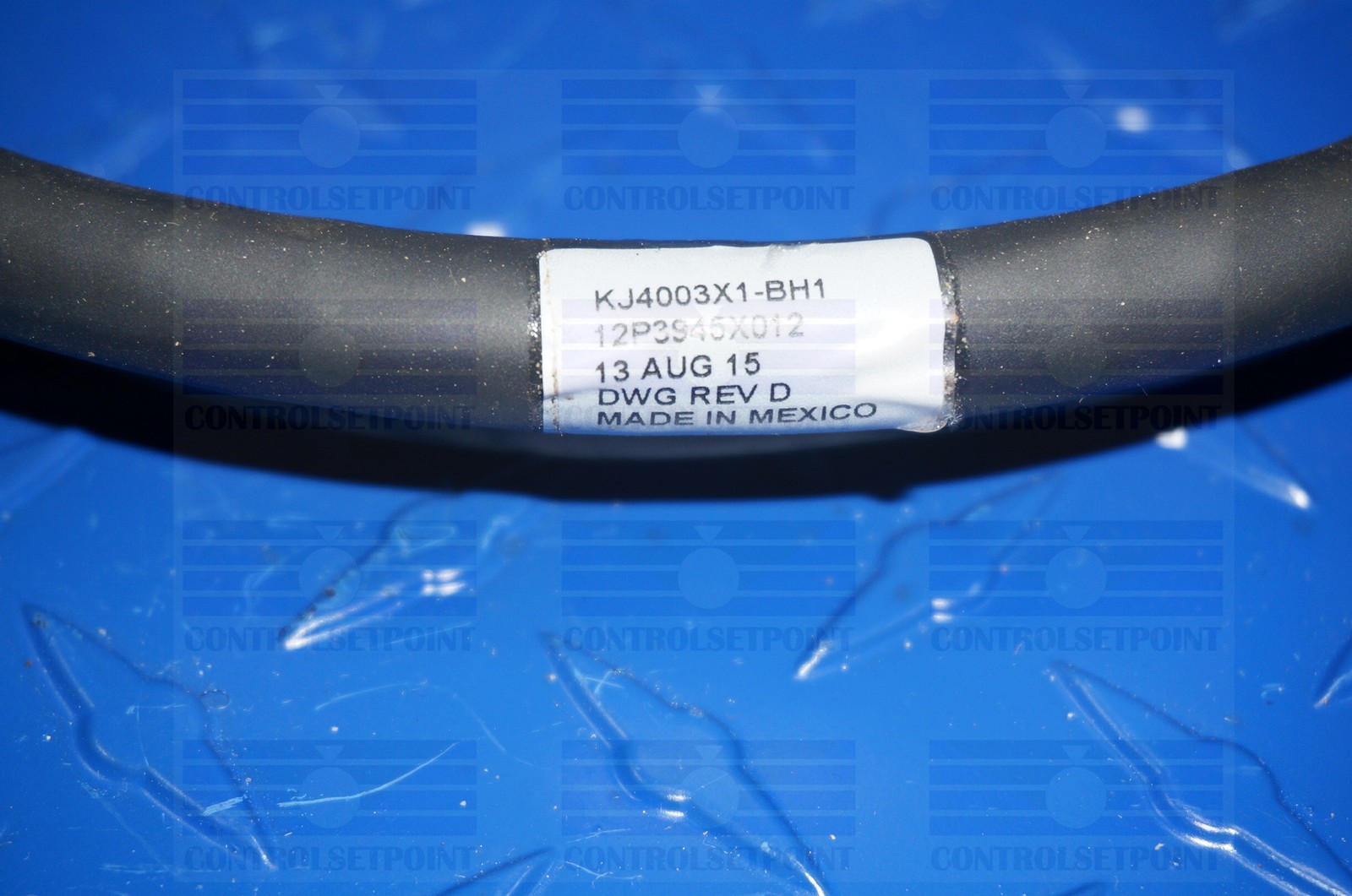 EMERSON DELTAV KJ4003X1-BH1 VERTICAL EXTENDER CABLE 1.1m 43″ KJ4003X1BH1 12P3945