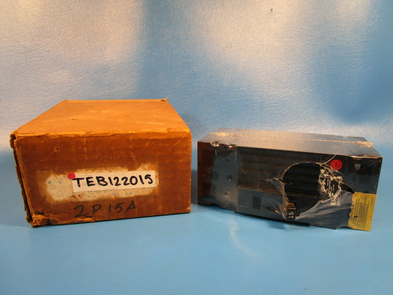 GE TEB122015, Circuit Breaker, 2 Pole 240 VAC, 14 Amp