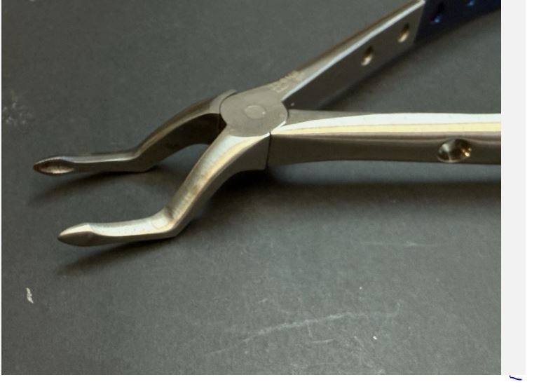 Frings Extracting Forceps Dental Surgical Instruments Stainless 33-010F