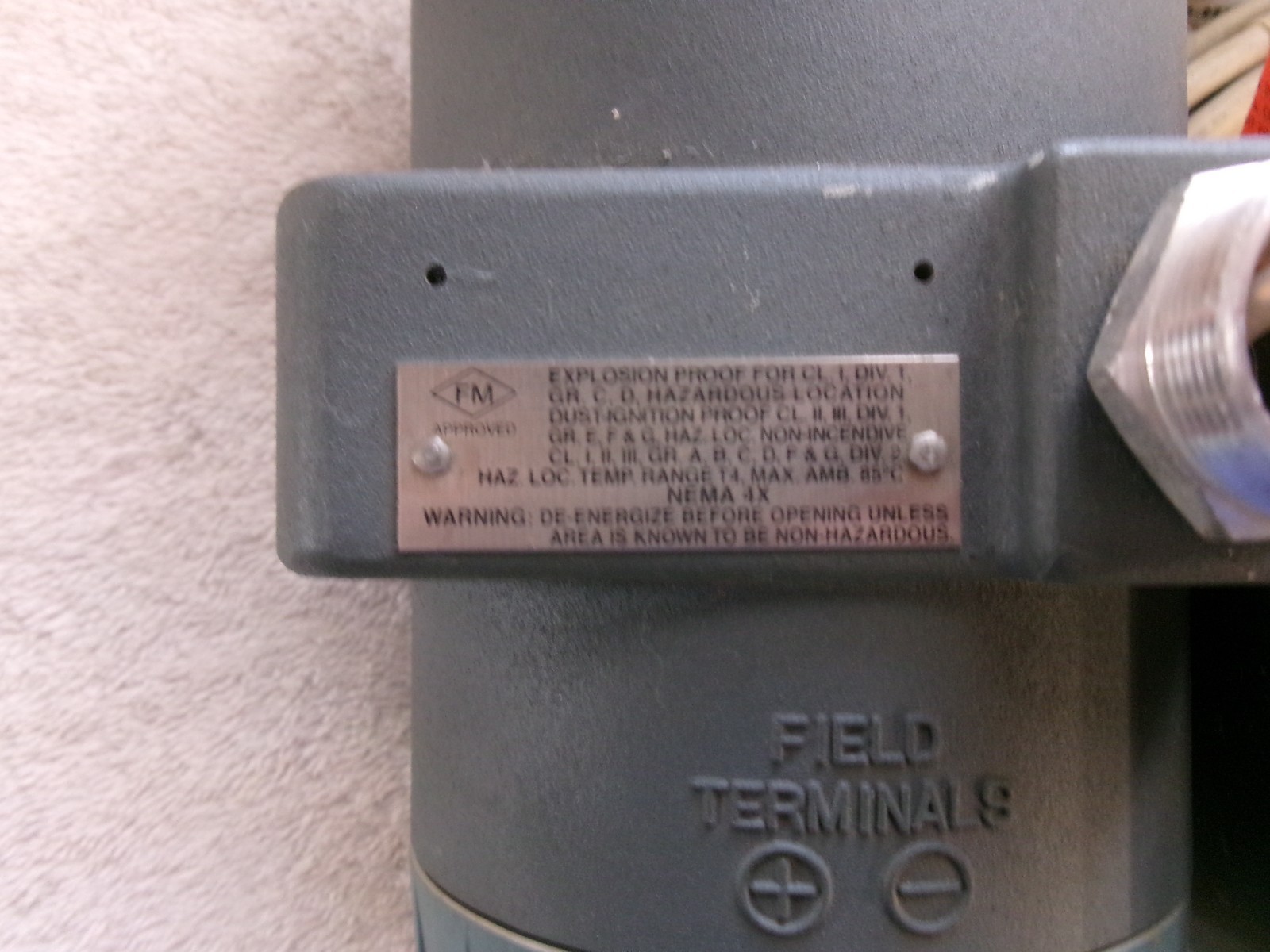 FOXBORO VORTEX Flowmeter 12.5-42Vdc 1500PSI 83W-D1HS1SSRJJ-B