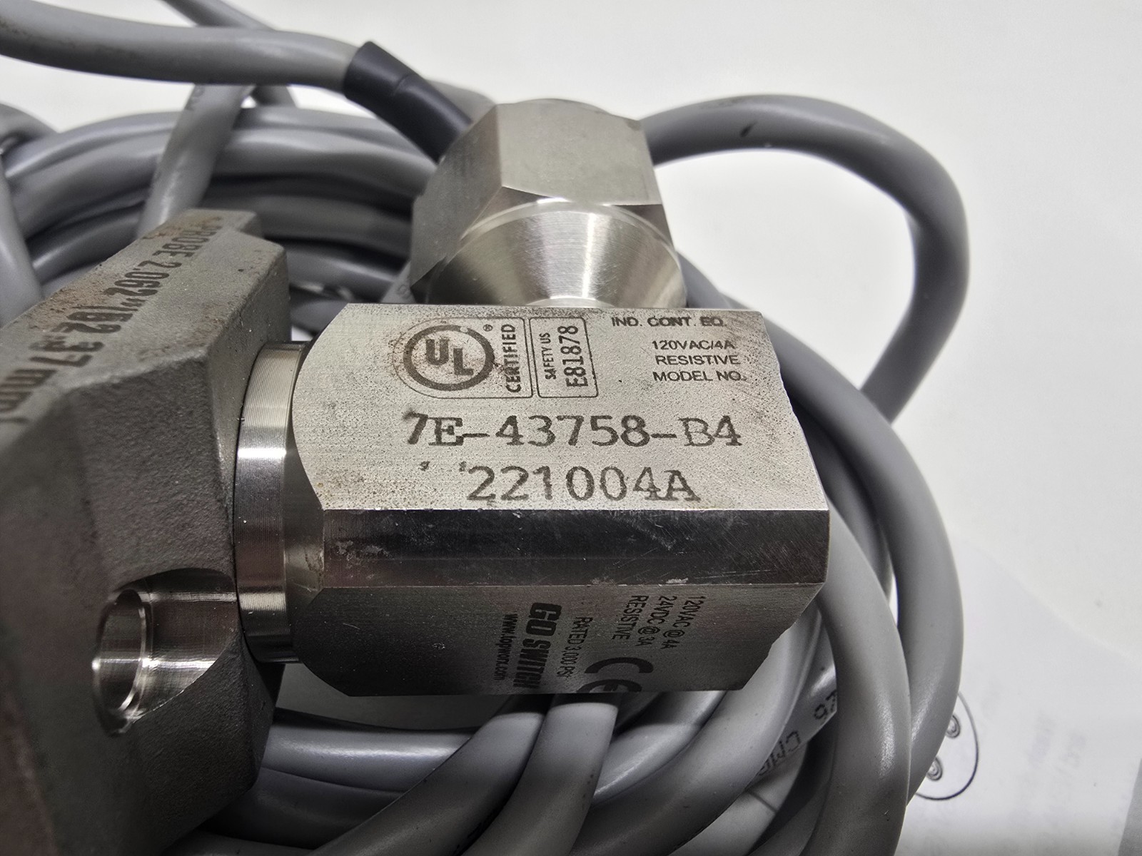 NEW IN BOX! TOPWORX GO SWITCH 2.062 PROBE PROXIMITY SWITCH 7E-43758-B4