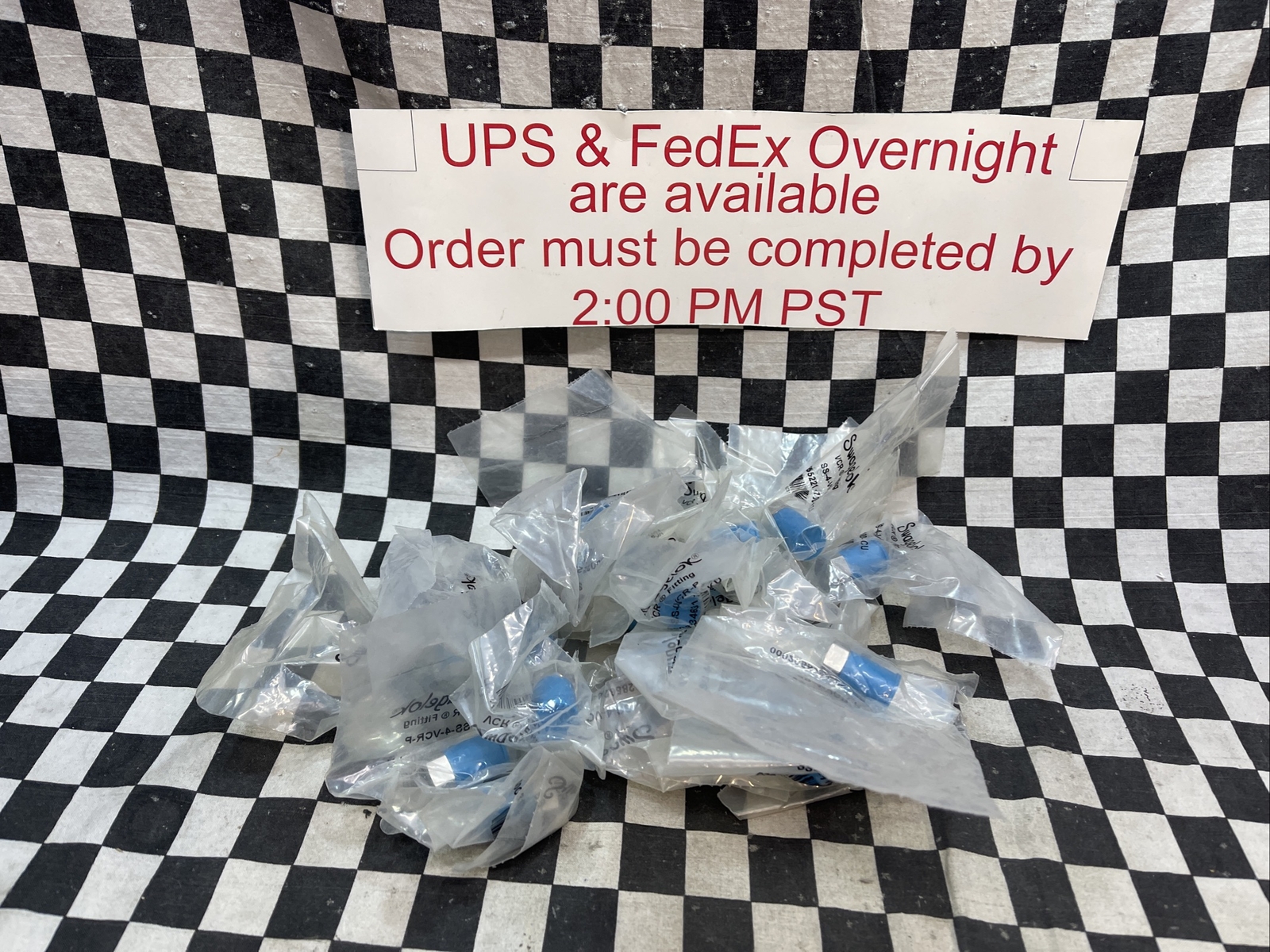 SWAGELOK SS-4-VCR-P, SS4VCRP, PLUG 1/4″ VCR, LOT OF 23, SHIPSAMEDAY#1607Q19