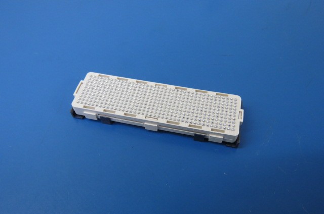 FCI 74388-001LF Qty of 7 per Lot 400 Position Connector Array, Female Sockets S