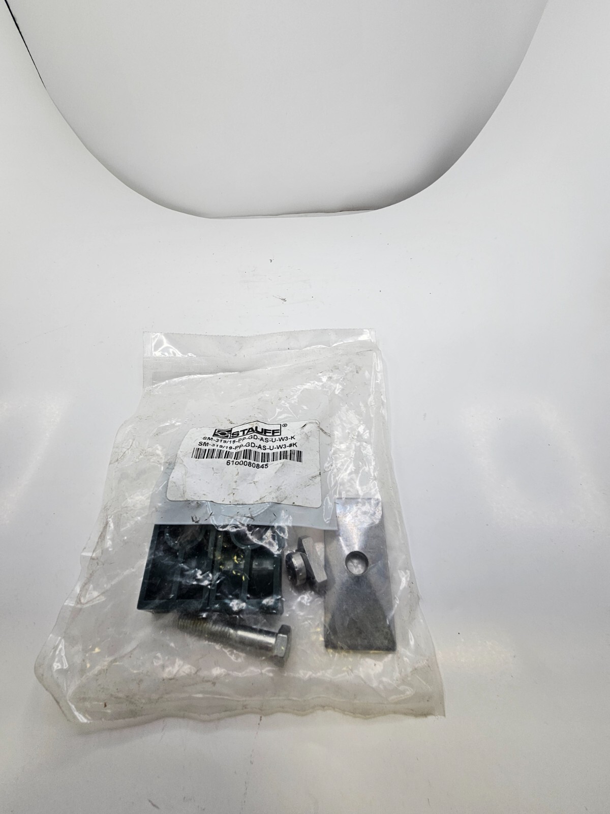 (QTY 4) Stauff 19mm Polypropylene Mounting Clamp Assy SM-319/19-PP-GD-AS-U-W3