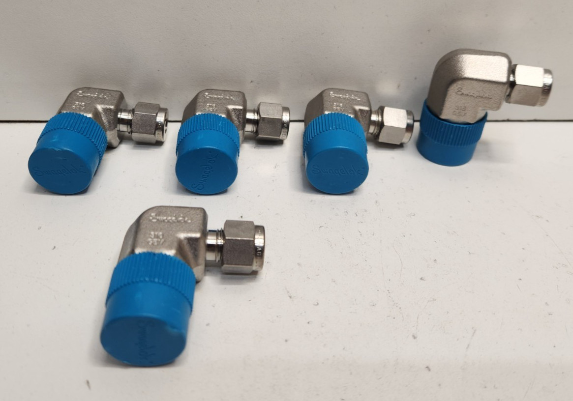 LOT OF 7 NEW NO BOX! SWAGELOK 1/4″ TUBE OD X 1/2 NPT ELBOW CONNECTORS SS-400-2-8