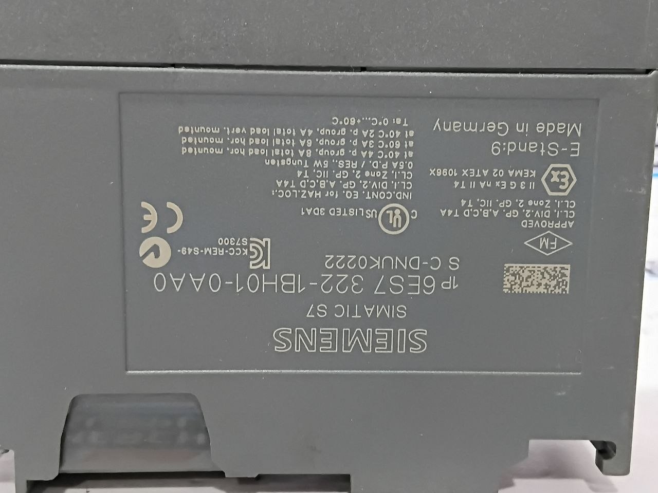 Siemens 6ES7 322-1BH01-0AA0 Simatic S7 Digital Output Module
