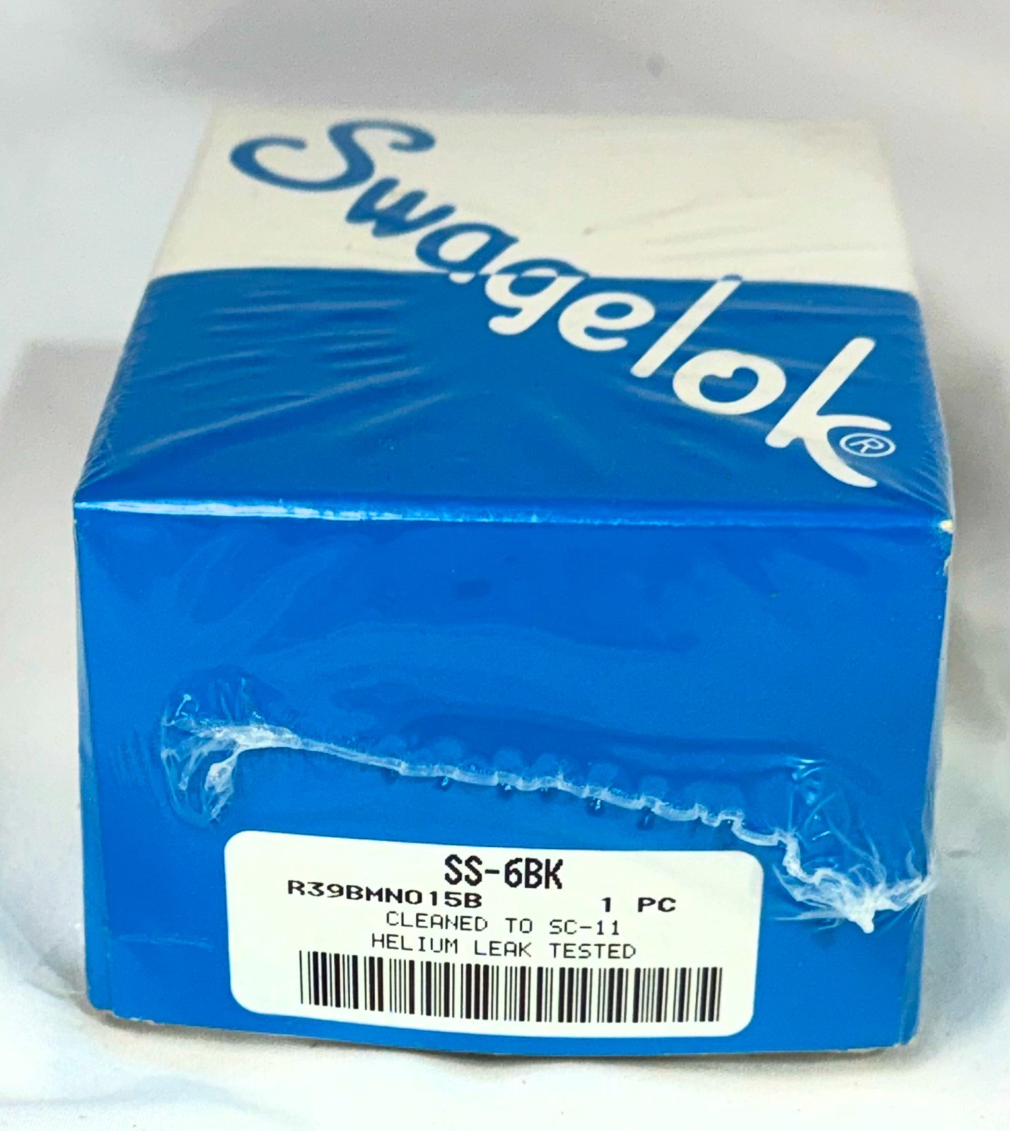 NEW Sealed Swagelok Stainless SS-6BK 3/8″ Bellows Valve SC-11 Cleaned PCTFE Tip