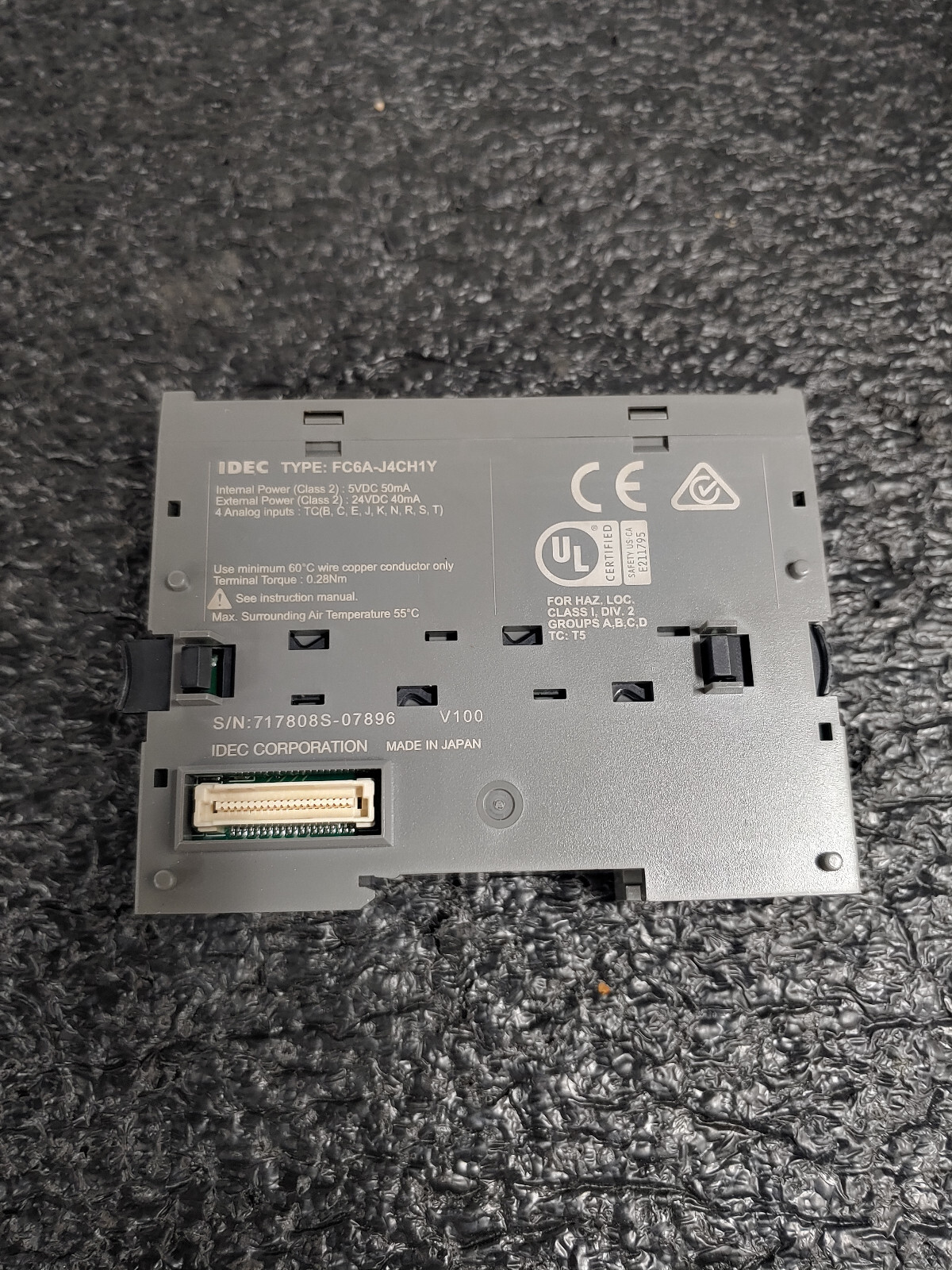 IDEC FC6A-J4CH1Y FC6A MicroSmart PLC 4-pt Isolated Thermo Module