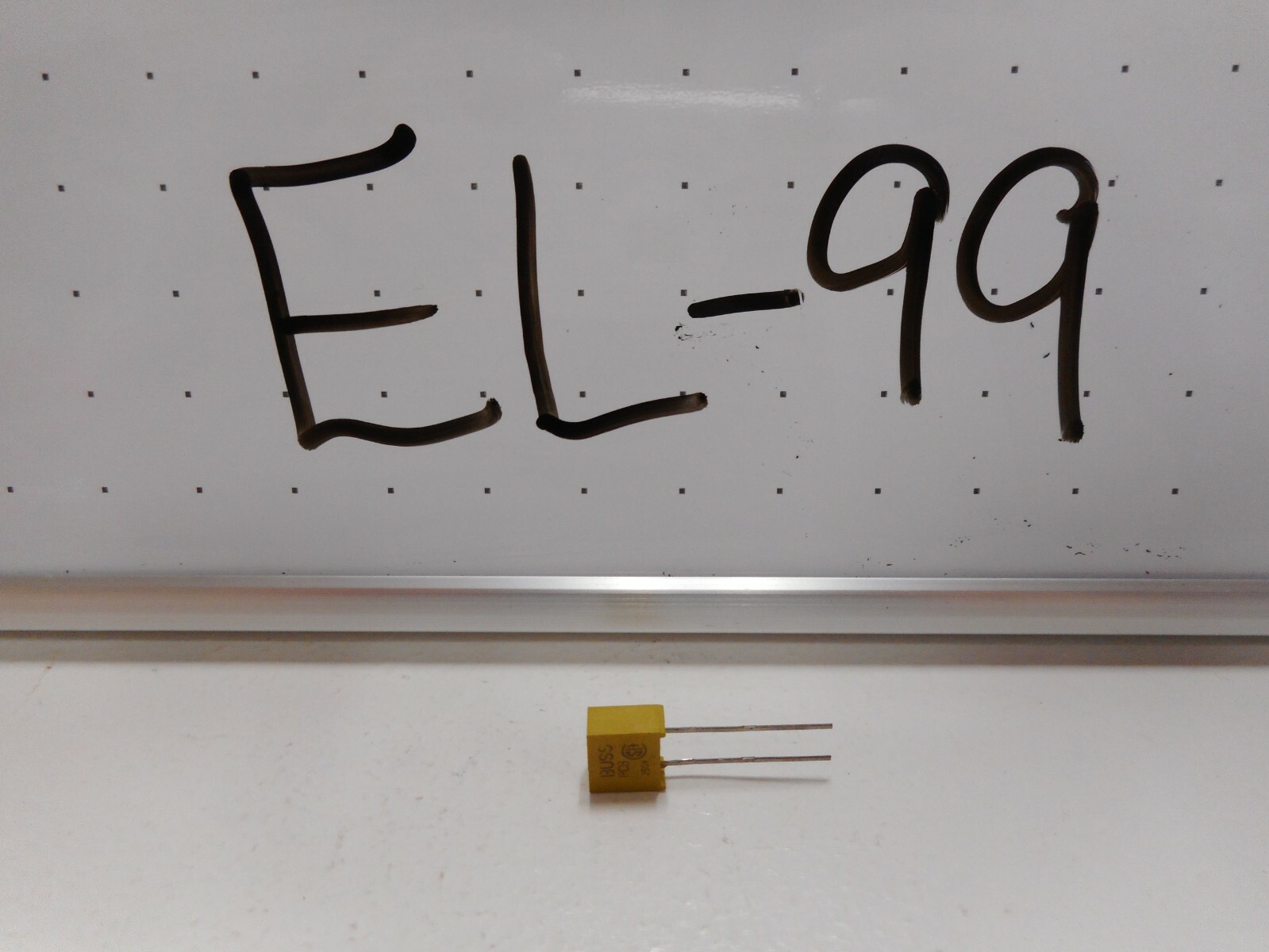 NOS LOT OF 10 89096-005 BUSSMANN SUBMINIATURE FUSES
