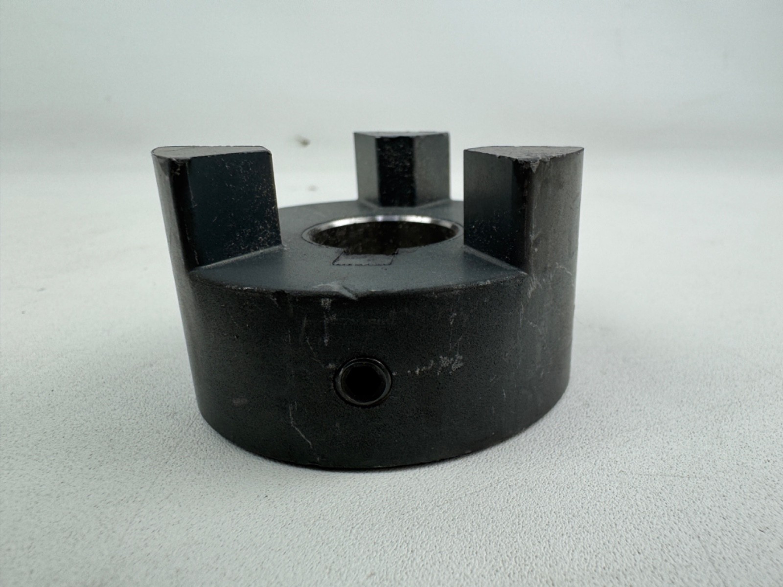 TB WOOD’S L09020MM Jaw Coupling Hub,20mm,Sintered Iron 1CXR7