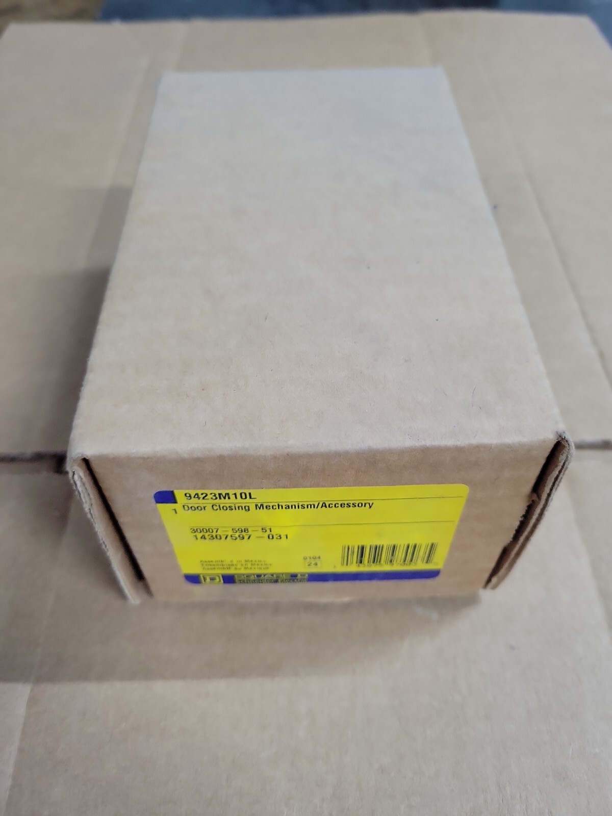 SQUARE D 9432M10L DOOR CLOSING MECHANISM – NEW SURPLUS