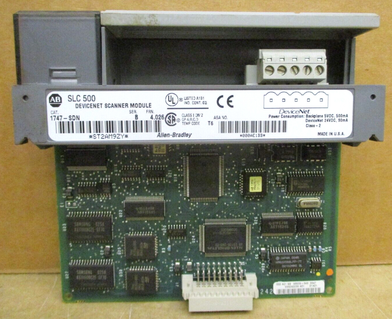 Allen-Bradley SLC 500 1746-P3 SLC 5/04 CPU 1747-L542 1747-DCM 1747-SDN 48691GN