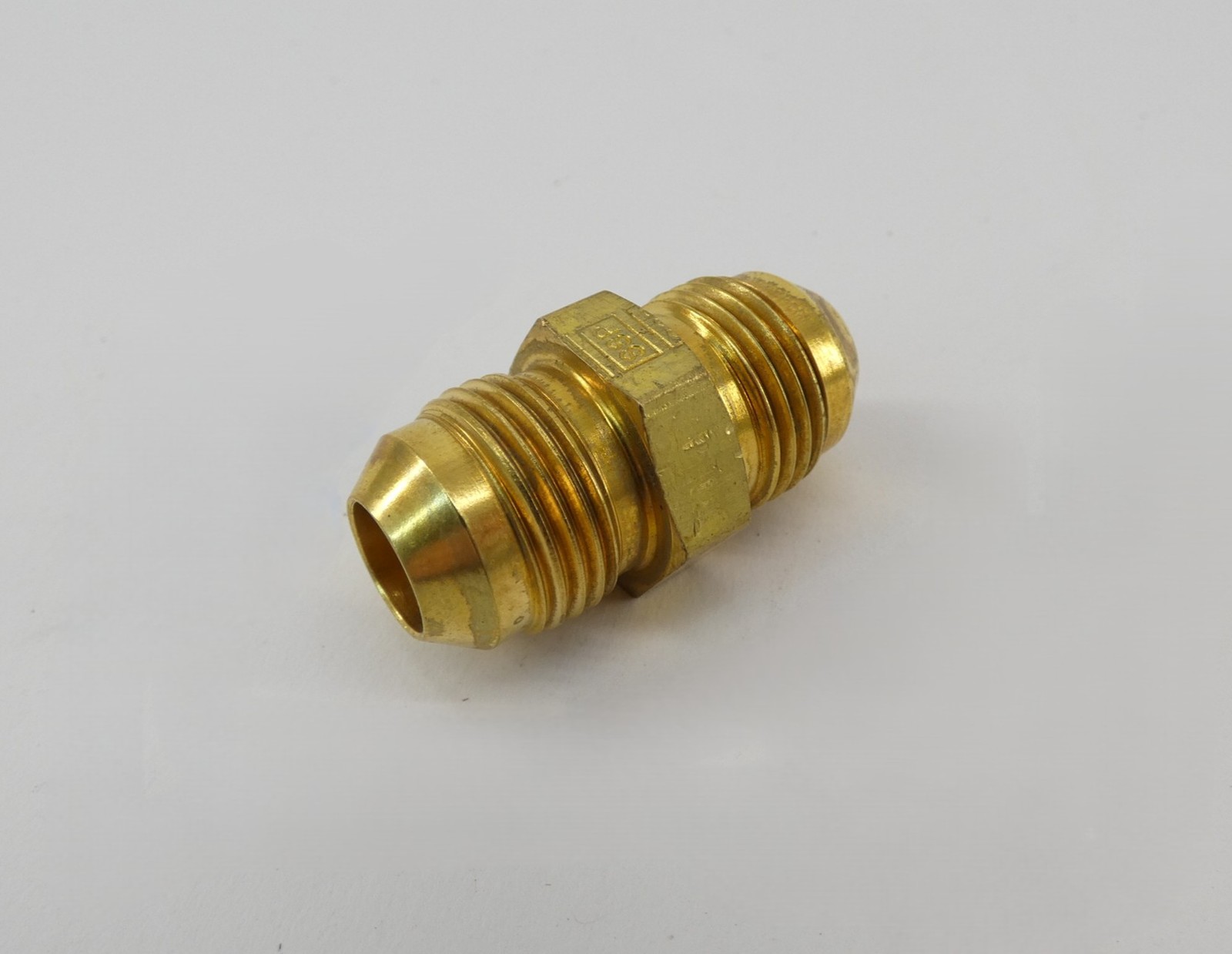 *Lot of 4* SSP Flare Fitting 3/8″ Bore 1-3/4″ L – NEW Surplus!
