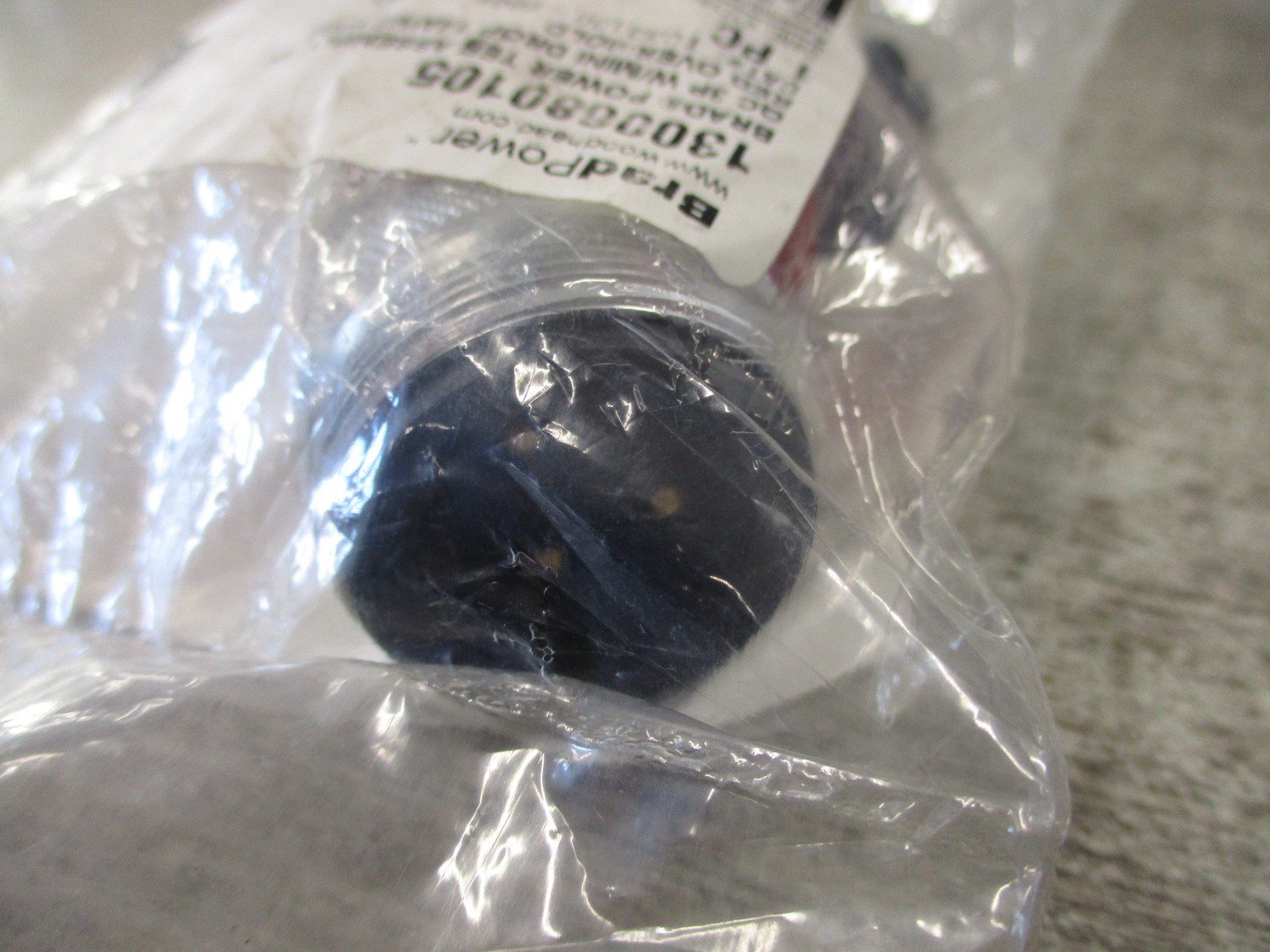 Woodhead Brad Power Tee Assembly TC30130-200E Red Overmold New Surplus