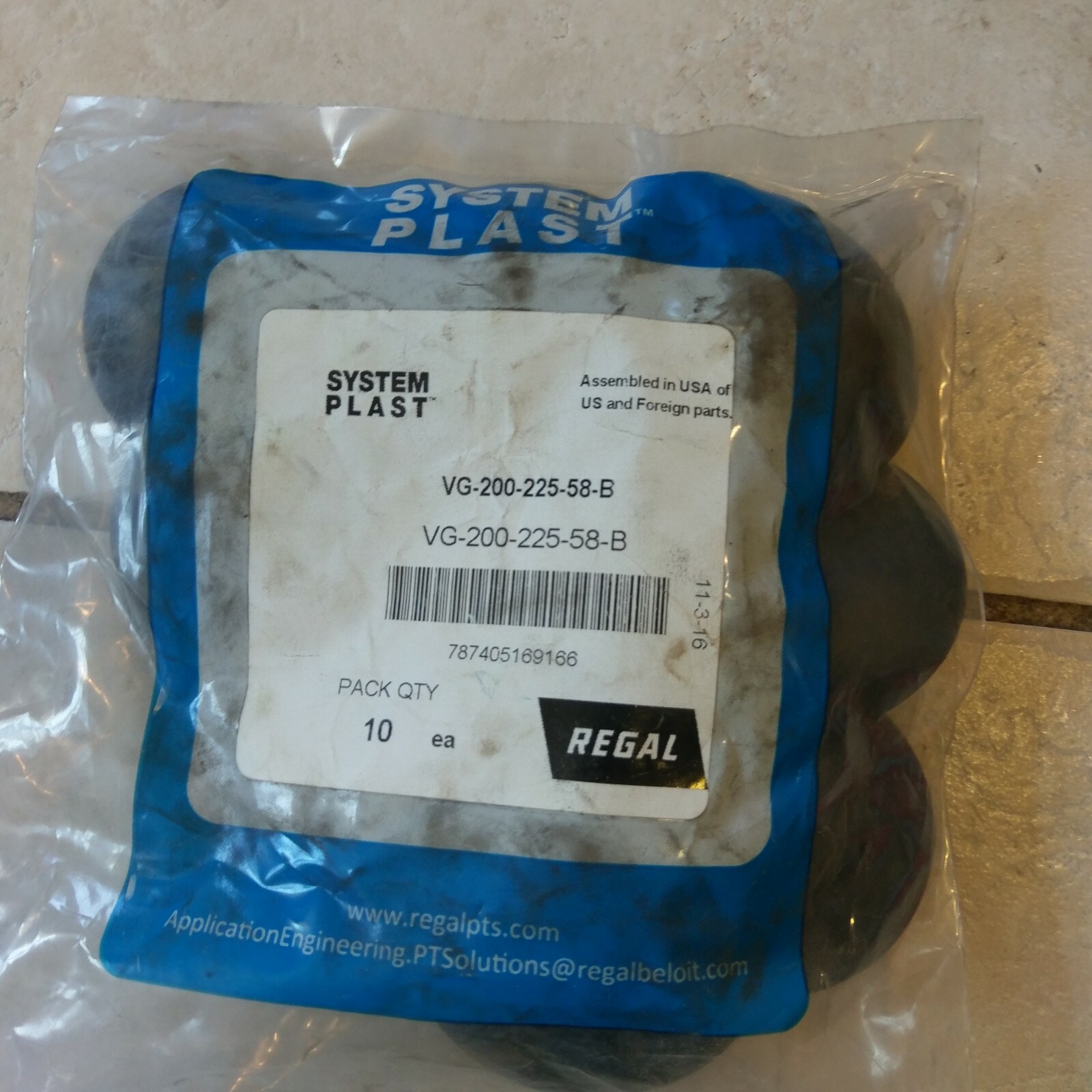NEW LOT of 10 System Plast Factory Chain Safety cap Cover # VG-200-225-58-B